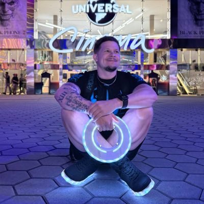 Dillon Anderson 300K's profile picture